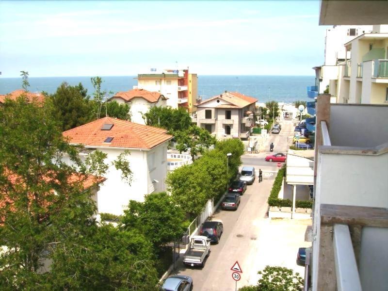 Hotel Villa Lina Riccione Exterior photo